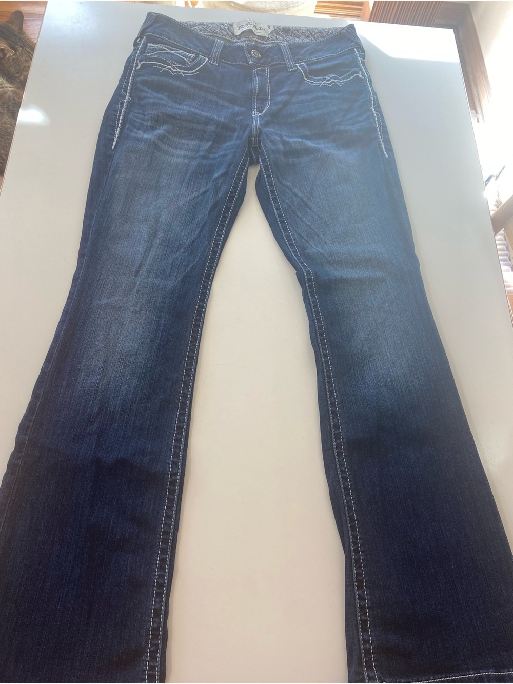 Y2K Ariat Real Denim Blue Jeans very gently worn size 31 R embroidered pockets